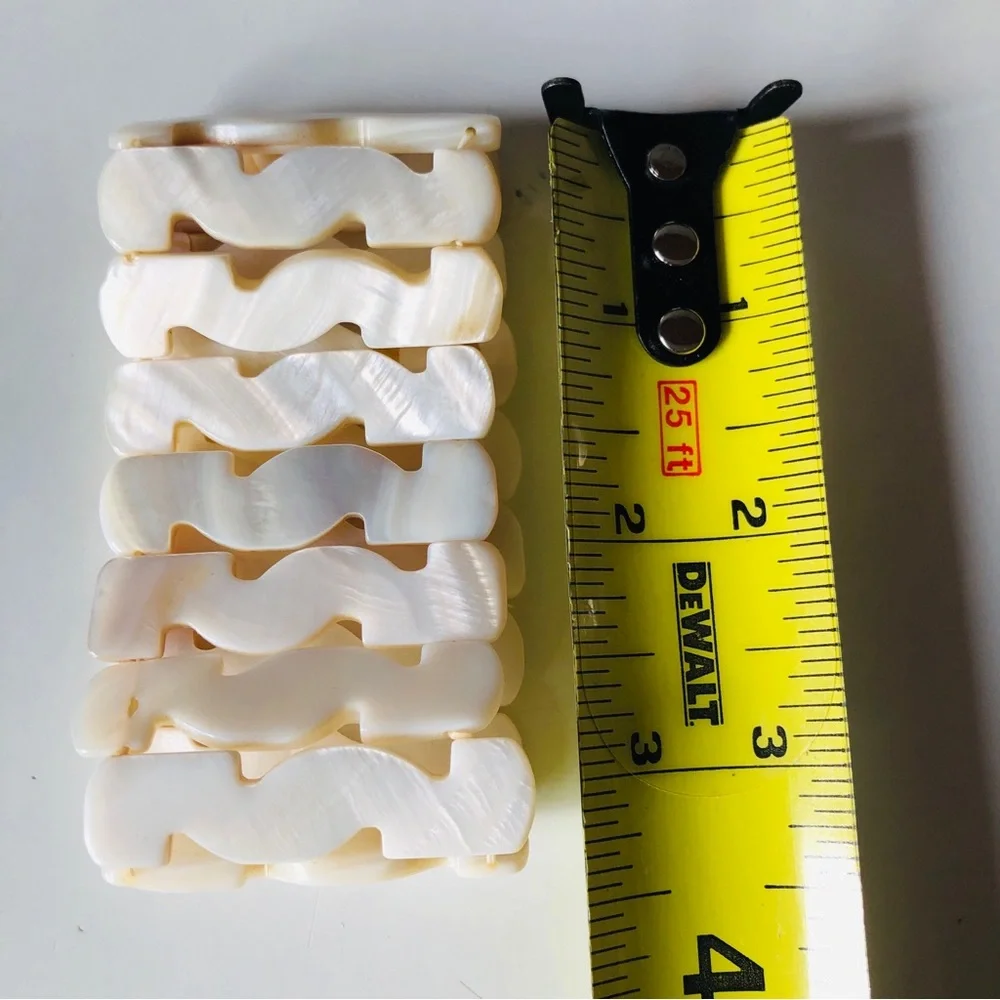 Shell Bracelet Smooth Flat Stretchy